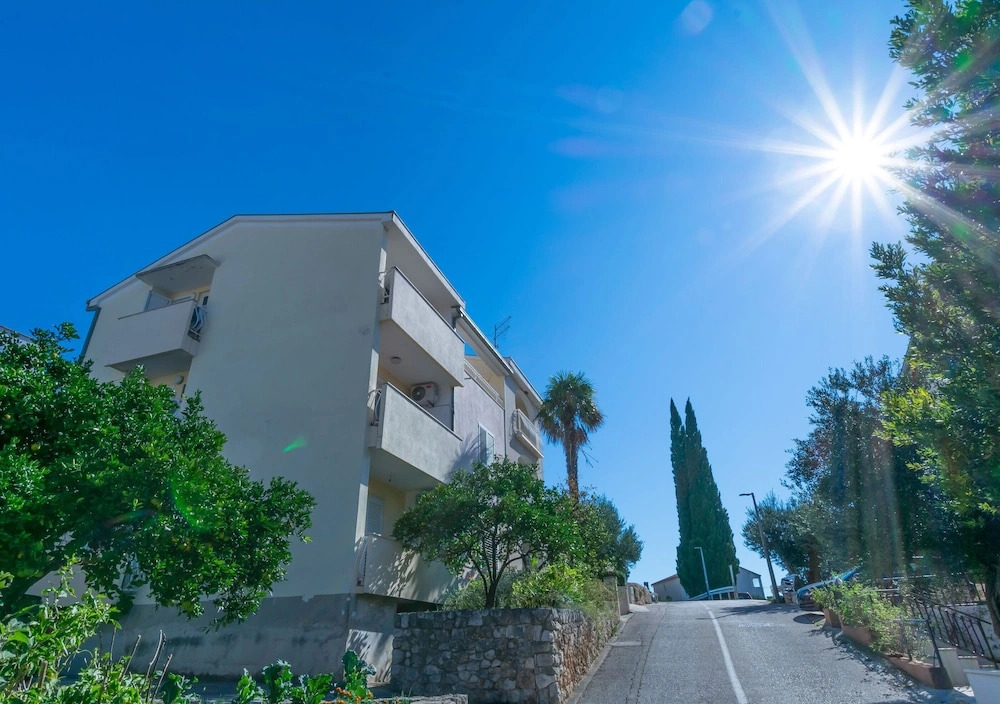 Apartments Zoran