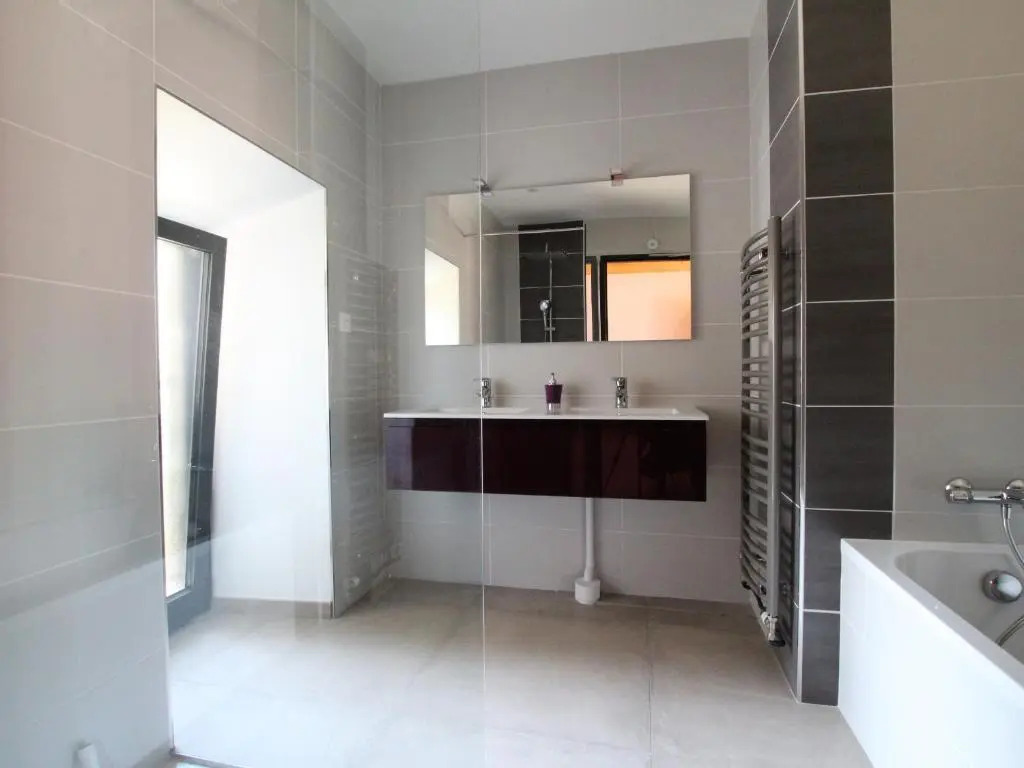 Gîte confortable avec piscine chauffée, pour 23 pers., idéal pour familles et amis - FR-1-582-101