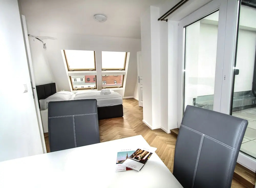 Edelweiss city Apartments United Nations