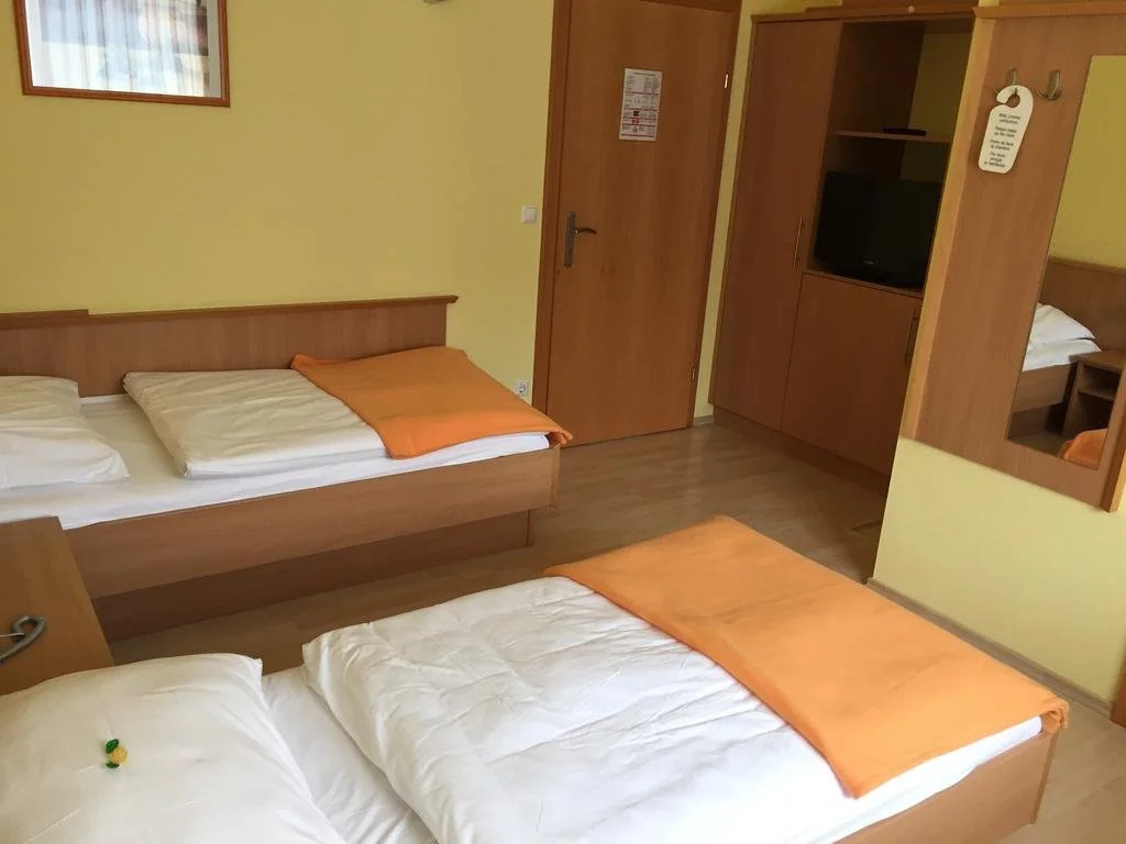 Hotel Highway - Bed & Breakfast