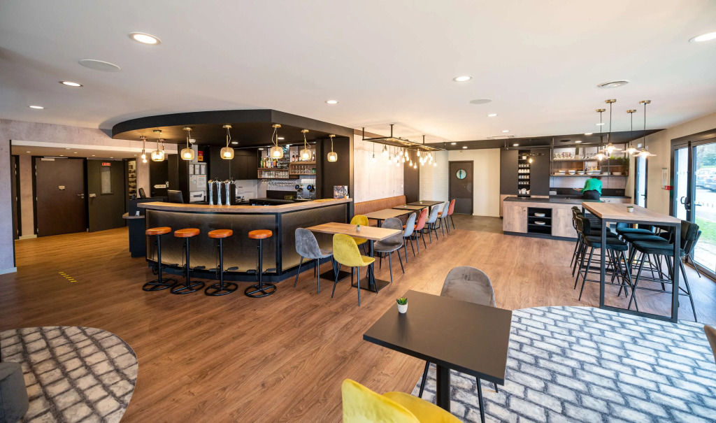 Kyriad Hotel Laval