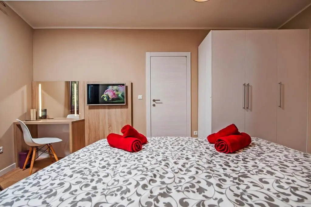 Apartment Panoss