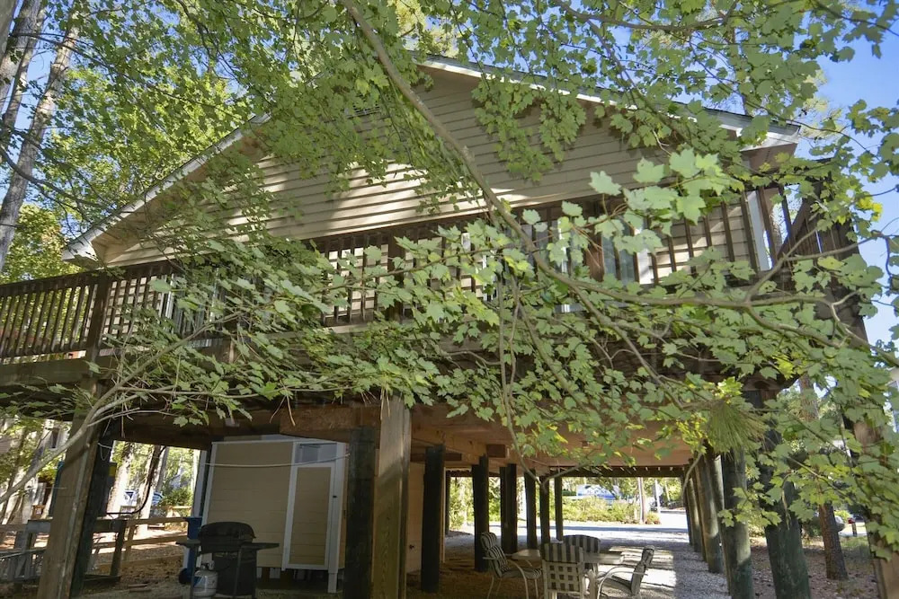 111 Canal Drive S.b. by Long & Foster