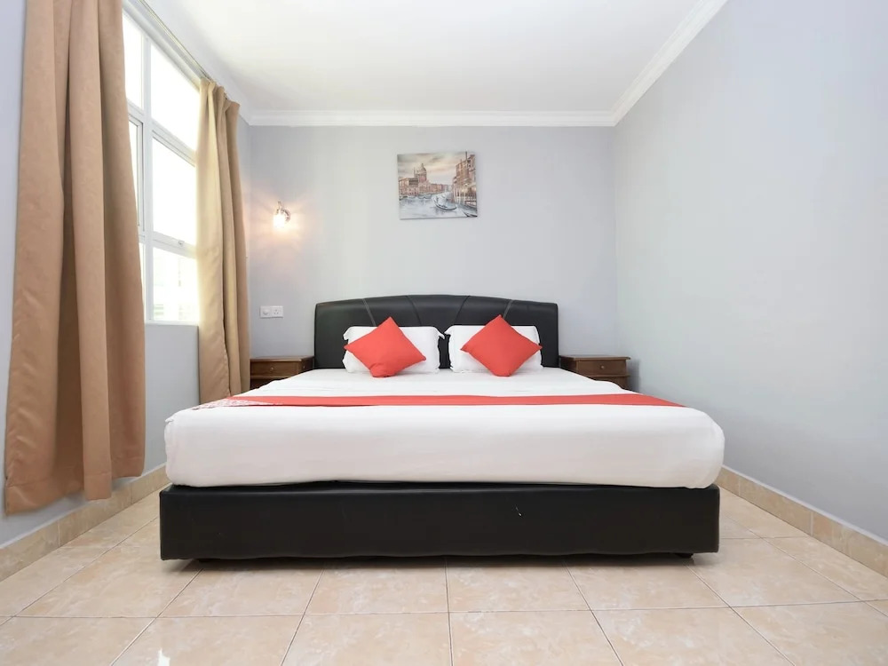 Hotel Grand Nadia By OYO Rooms