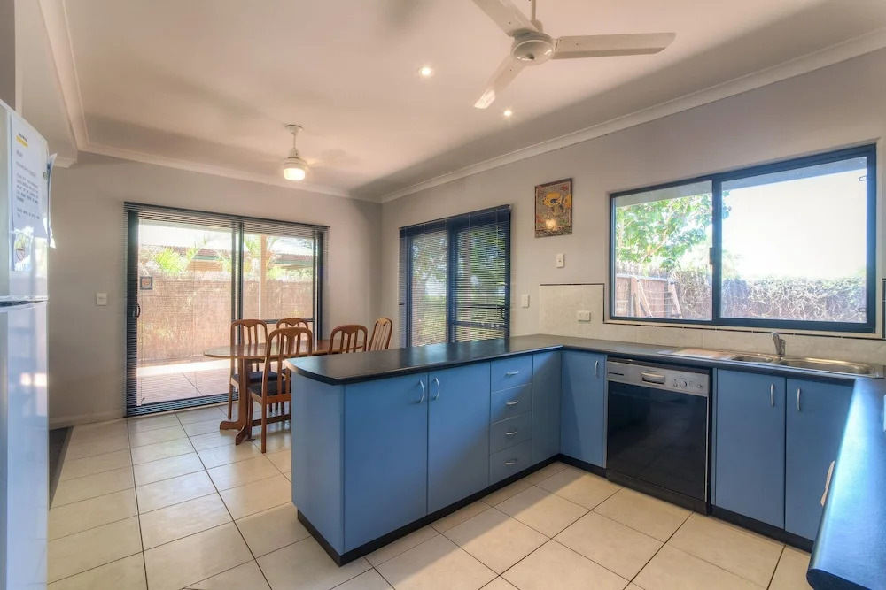 Ningaloo Breeze Villa 2