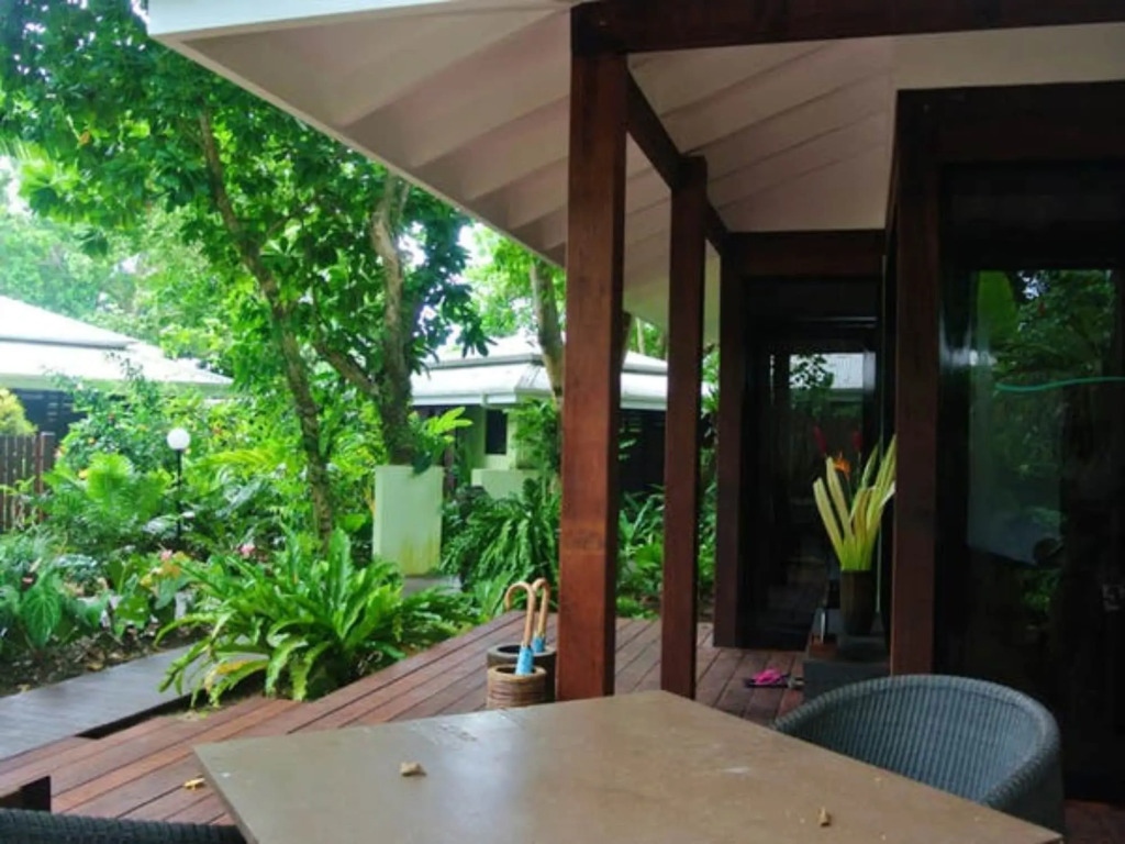 Barrier Beach Resort