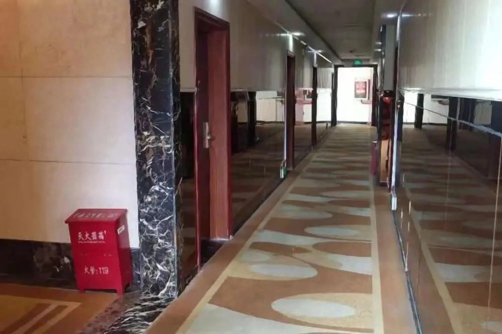 Jinzhi Hotel