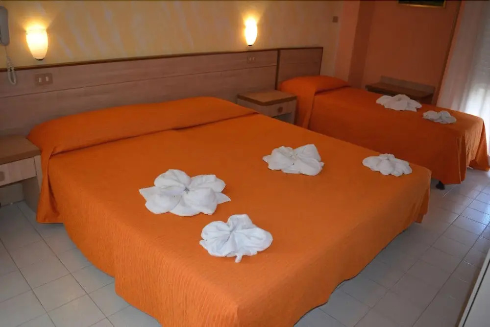Hotel Chris