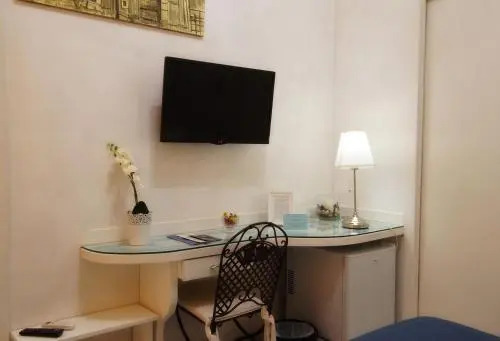 Le Vie Di Napoli B&B