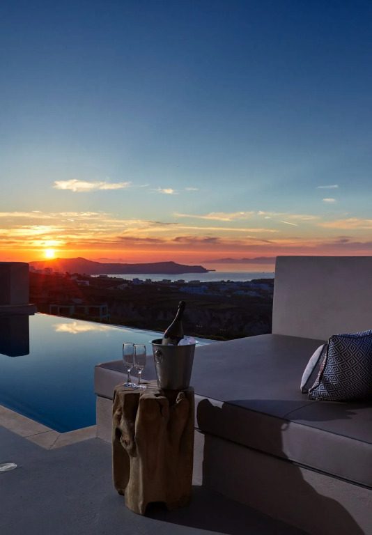 North Santorini - A Luxury Spa Hotel