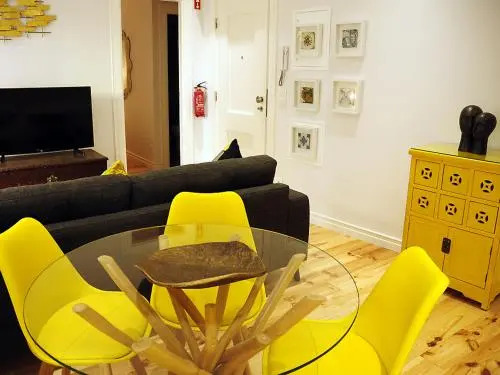 Sado Blue - City&River Flats by be@home