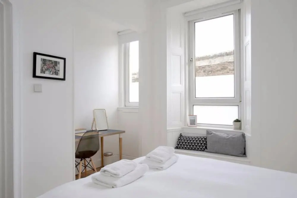 1 Bedroom Apartment In Royal Mile