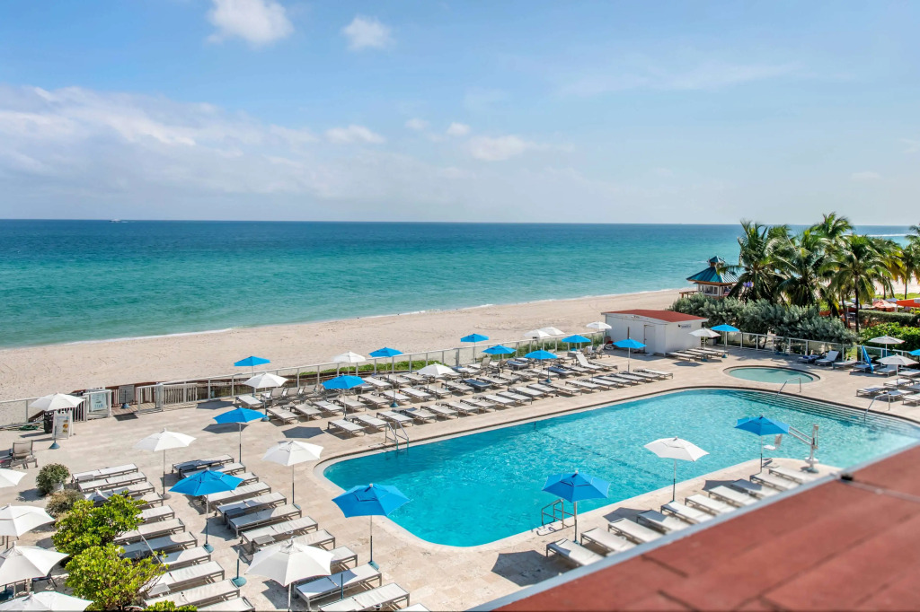 Ramada Plaza by Wyndham Marco Polo Beach Resort
