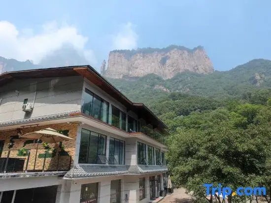 HRJ Mountain Resort Hotel