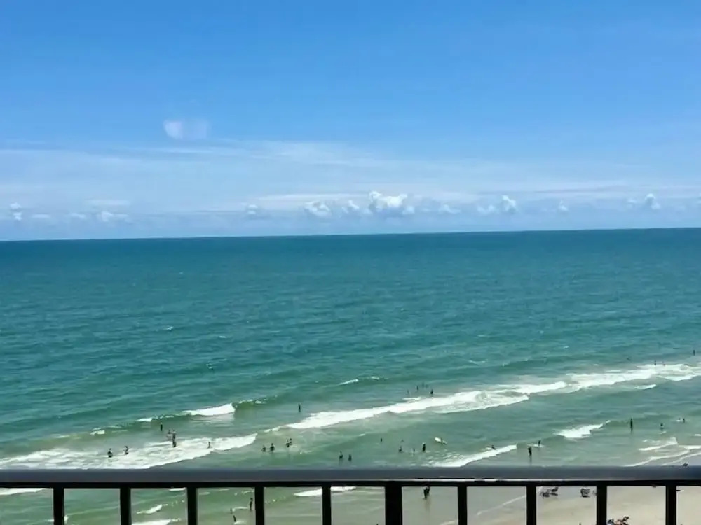 Royal Garden Resort 904 2 Bedroom Condo by RedAwning