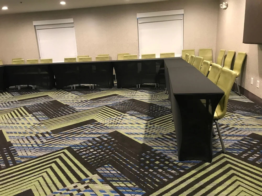 Holiday Inn Express & Suites Reidsville by IHG
