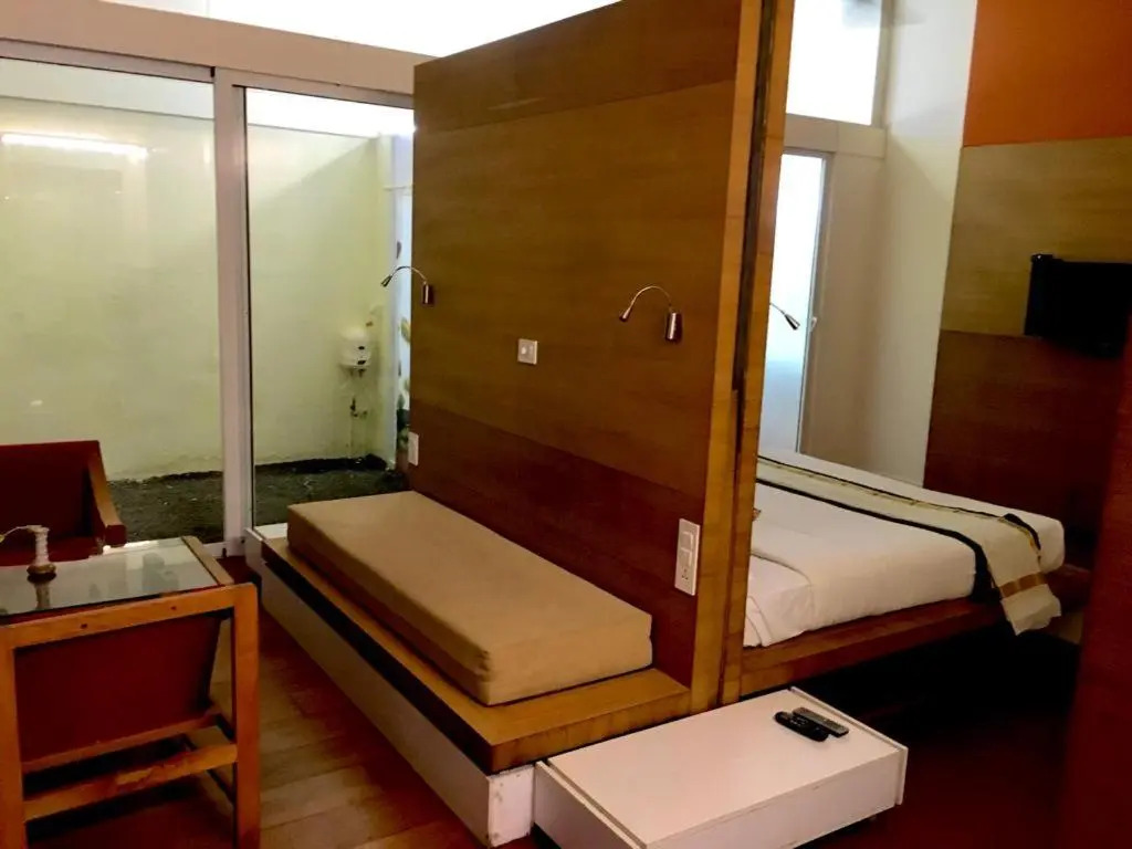 Presidency Artotel, Kochi