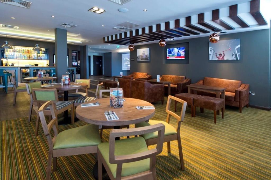 Premier Inn Bridgwater Gateway (m5, J24)