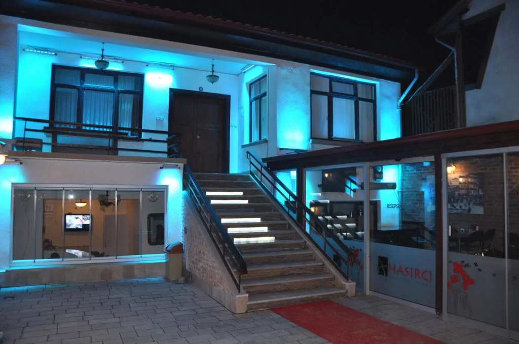 Hasırcı Konakları