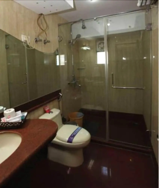 O2 VIP Hotel