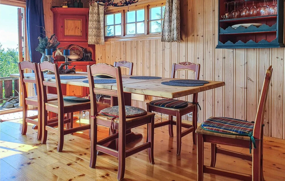 3 Bedroom Awesome Home In Svingvoll