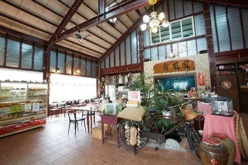 Phoenix beetle ecology homestay