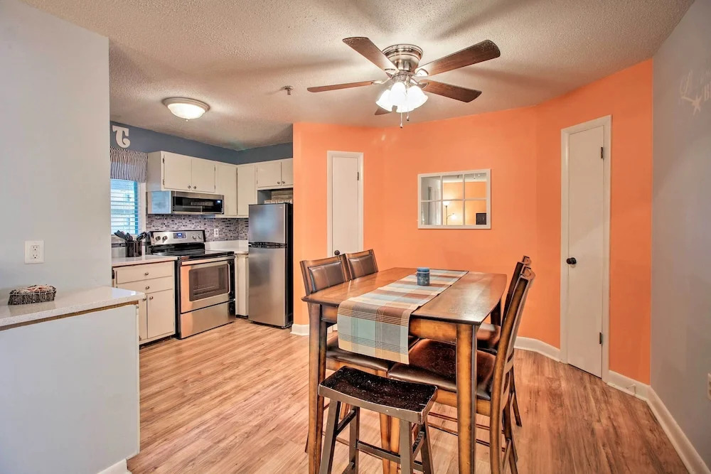 Long-term Stays Welcome: HH Island Resort Condo