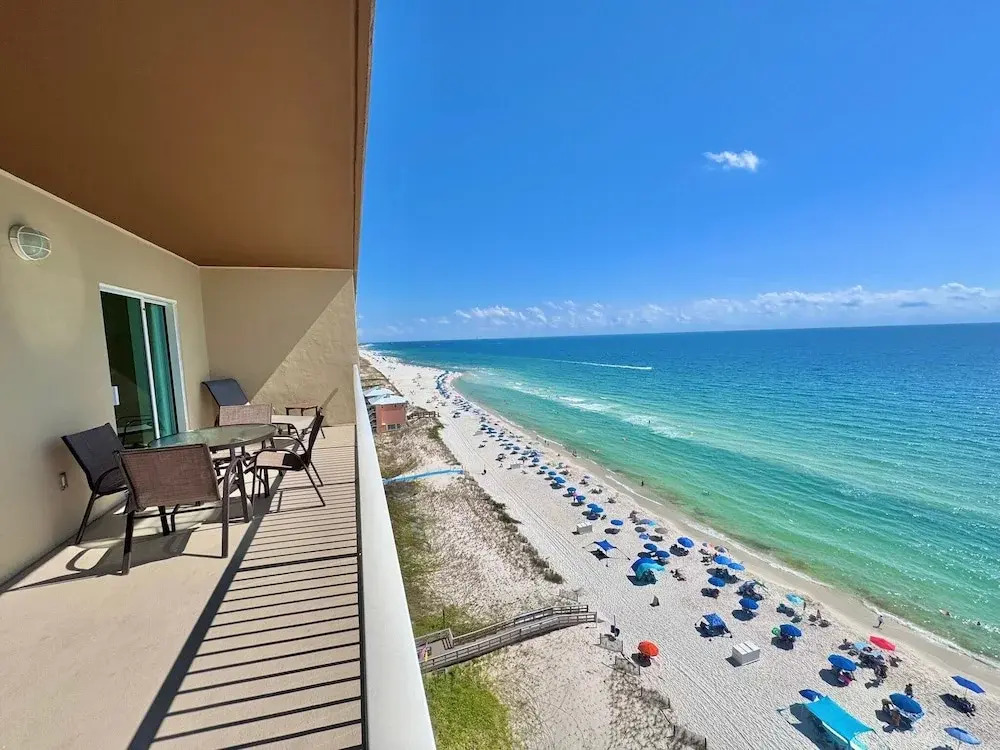 Crystal Shores West 707