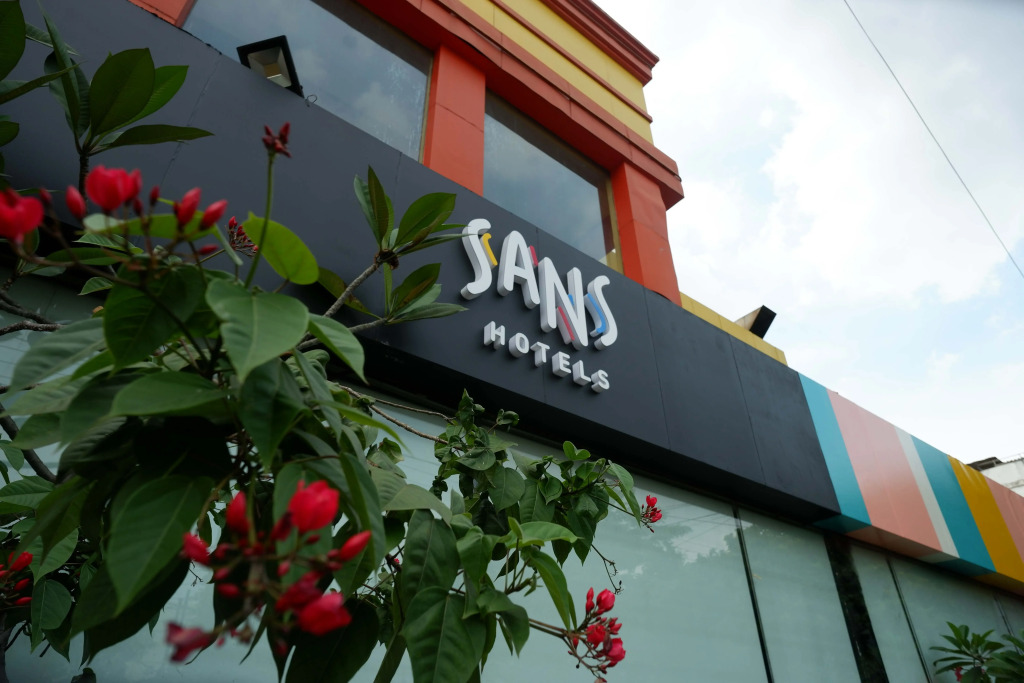 Sans Hotel International Surabaya