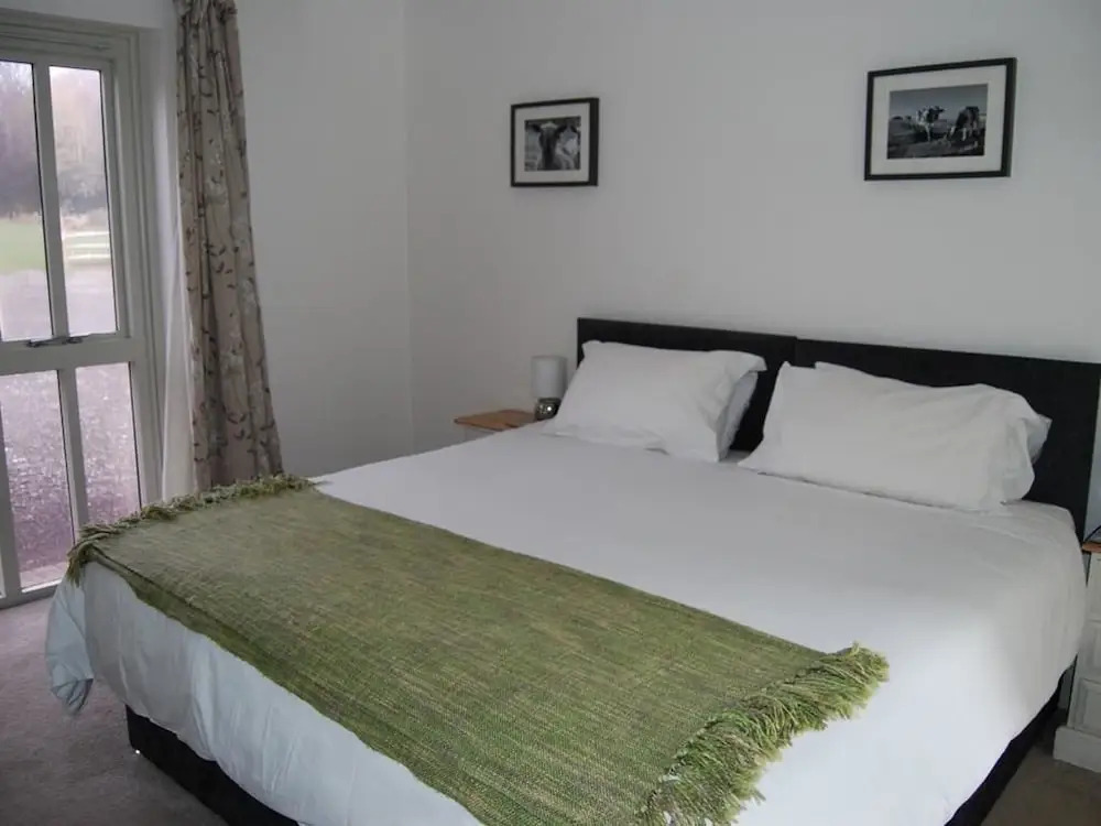 Hare & Hounds Bed & Breakfast