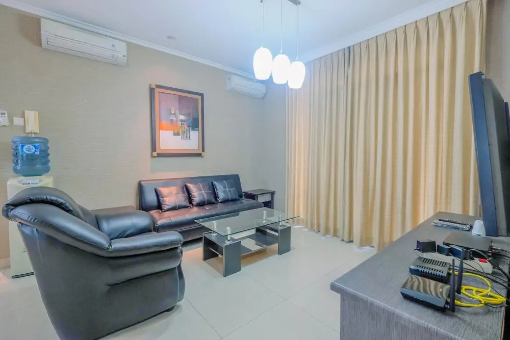 Premium 3BR Hampton's Park Apartment By Travelio