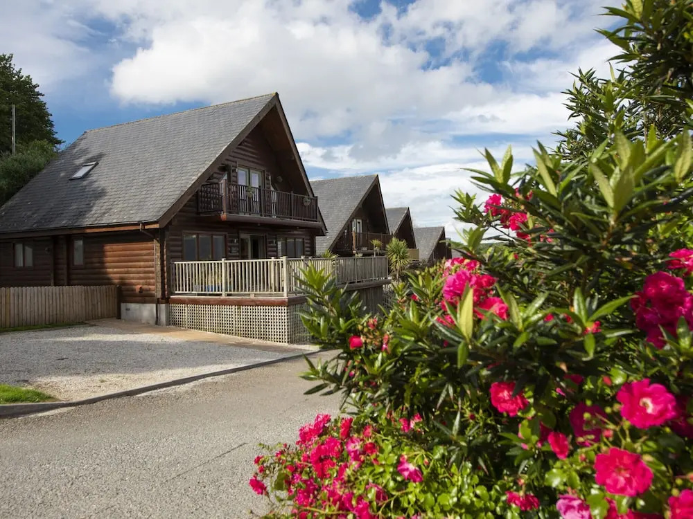 Cozy Holiday Home in Little Petherick near Beaches
