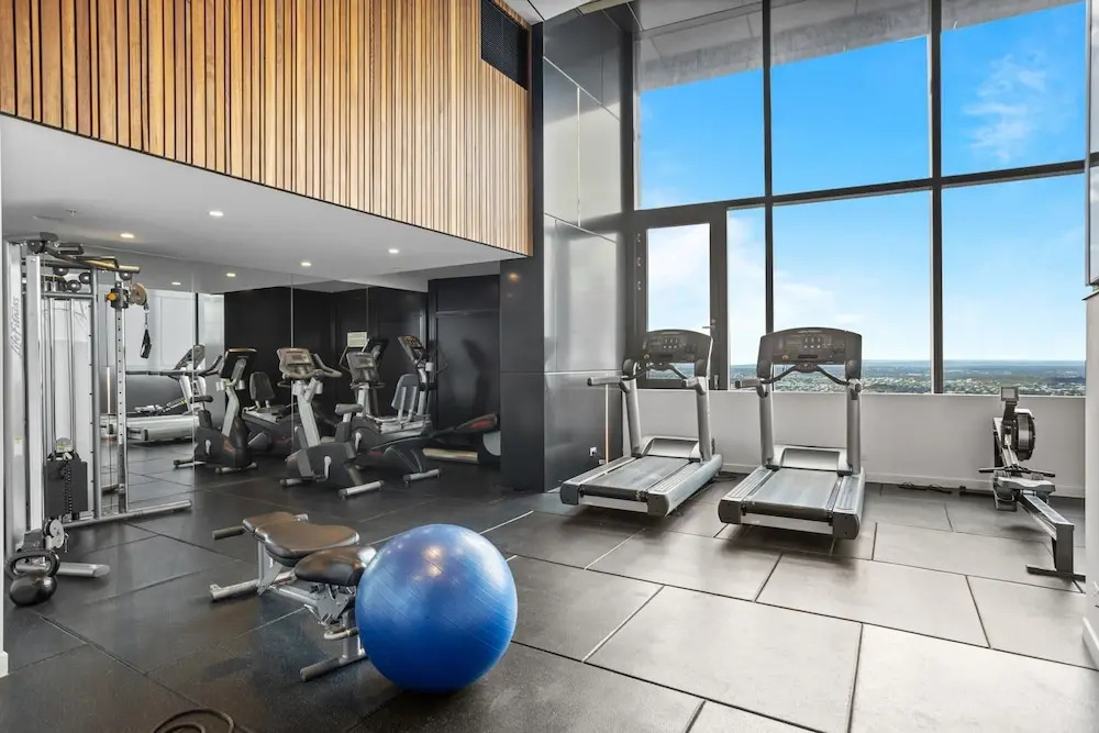 Breathtaking City Views 1-bed With Pool, BBQ & Gym