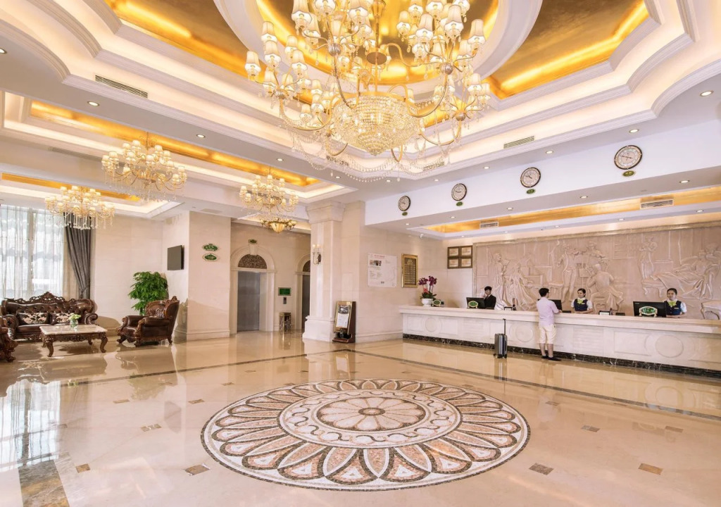 Vienna Hotel Shawan