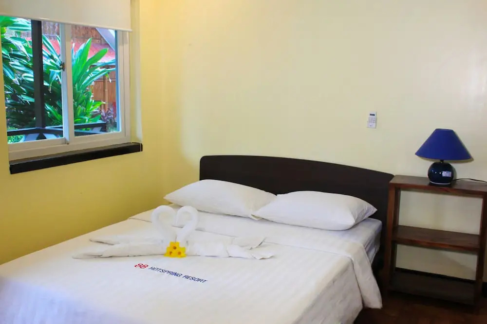 88 Hotspring Resort
