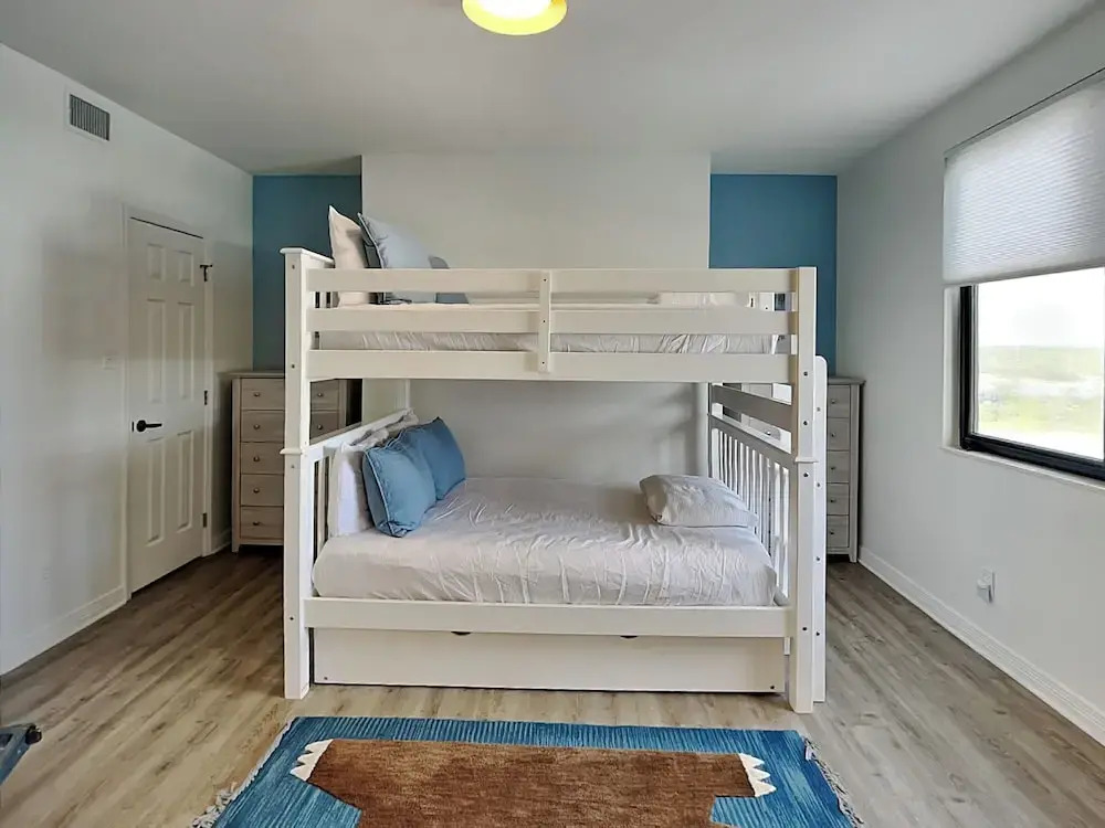 Four Seasons #701E by Southern Vacation Rentals