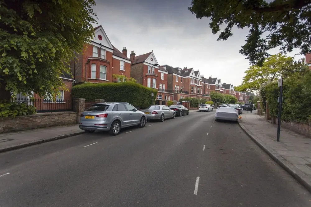Hampstead Enjoy the Exclusive Atmosphere