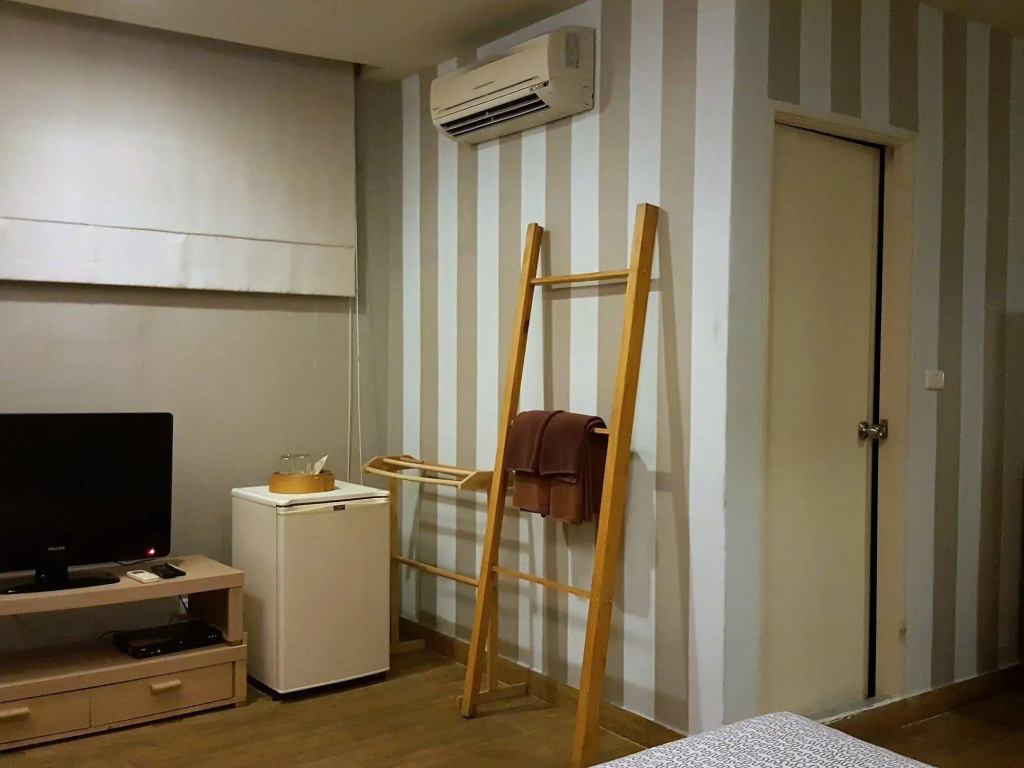 Limburi Hometel