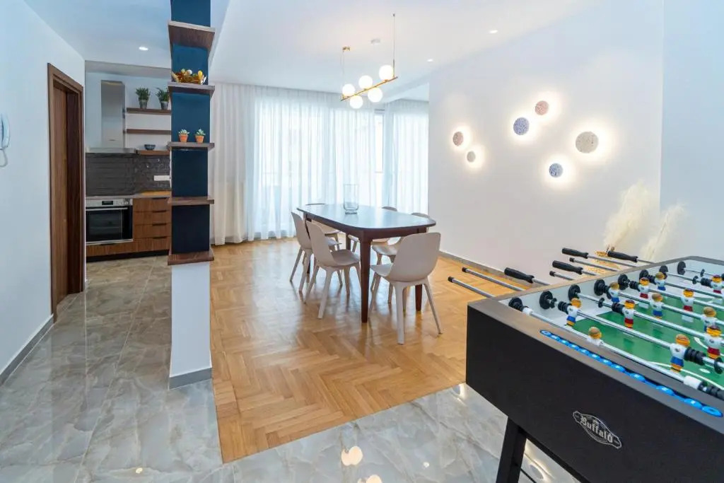 iKu Urban Apartment