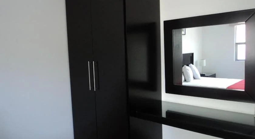Hotel Clamont Suites