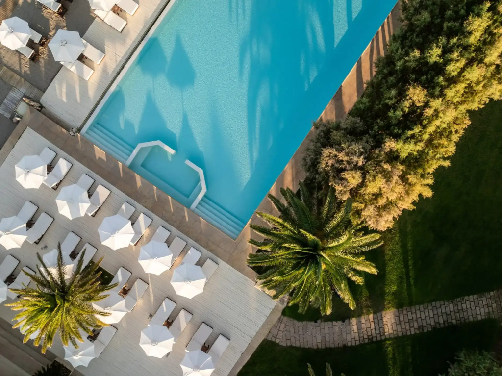 Plaza Resort