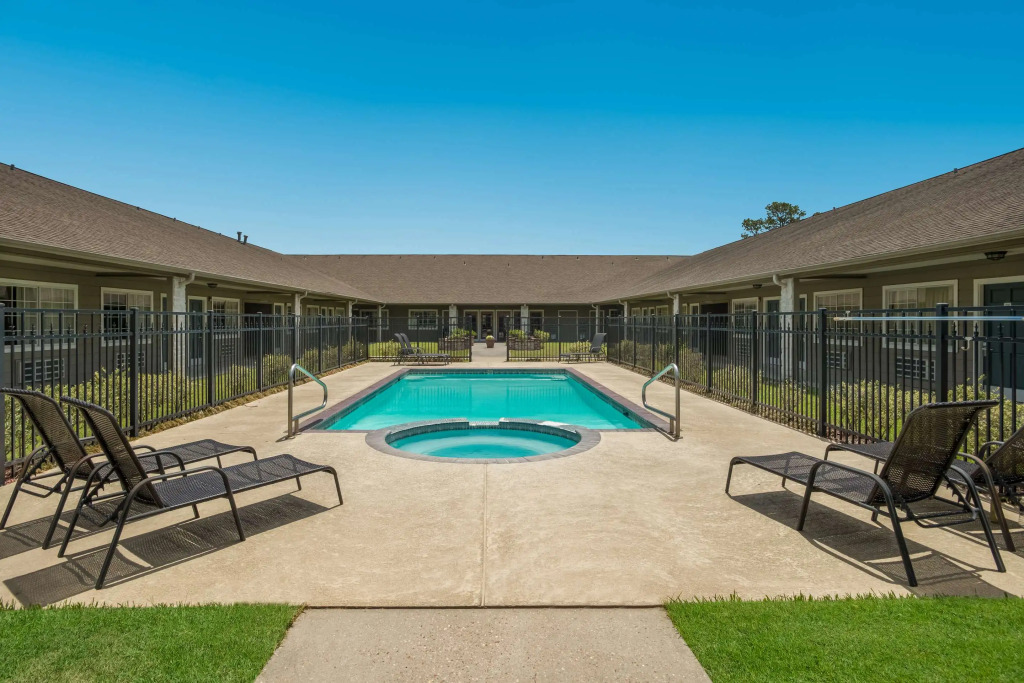 SureStay Hotel by Best Western Leesville