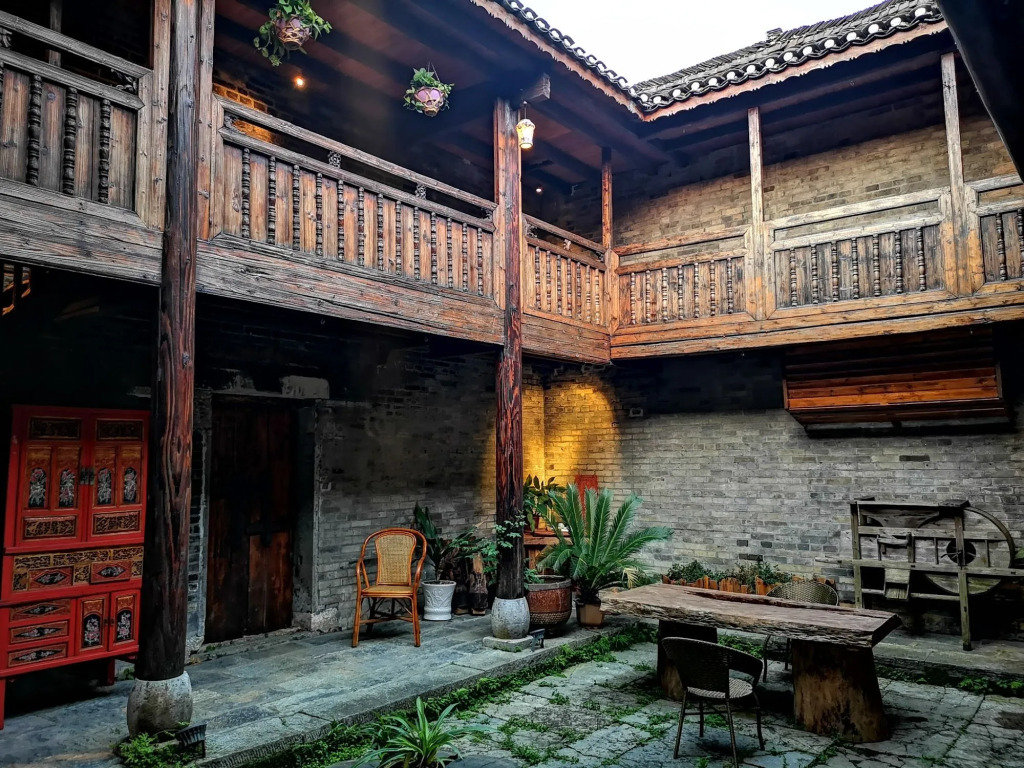 Yangshuo Governor's Mansion Hotel