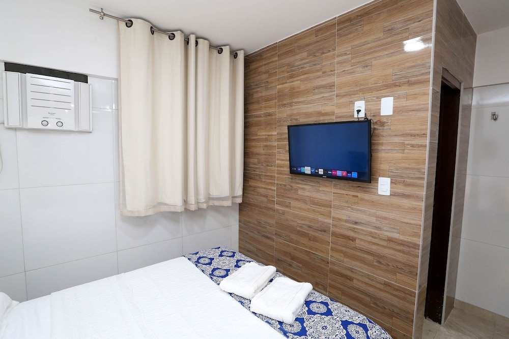 Studio Manaira #805 - Flat on the Beach by Carpediem
