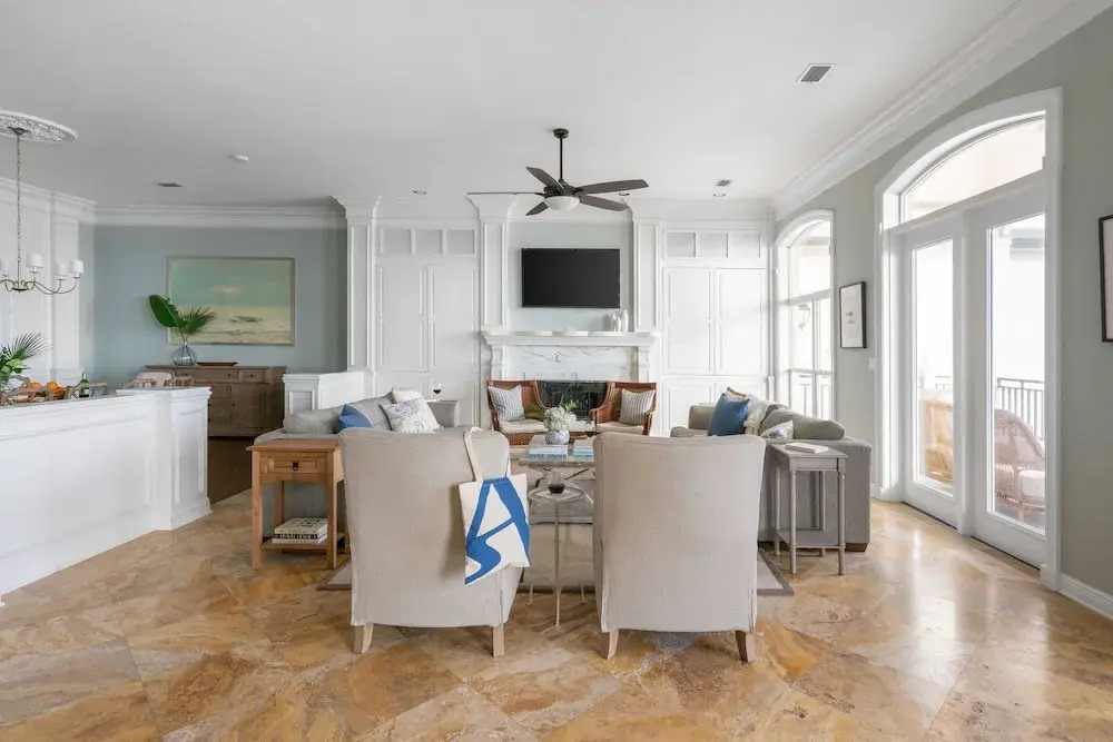 Promenade - Beach Front Mansion w Breathtaking Views & Pool!