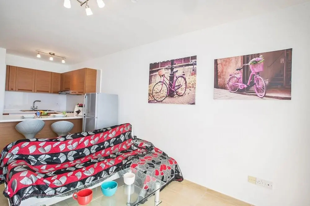 Apt Taryn AQ Ftb406