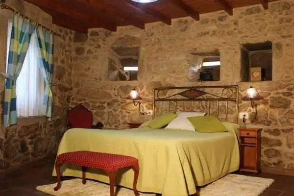 Casa Raúl Lires