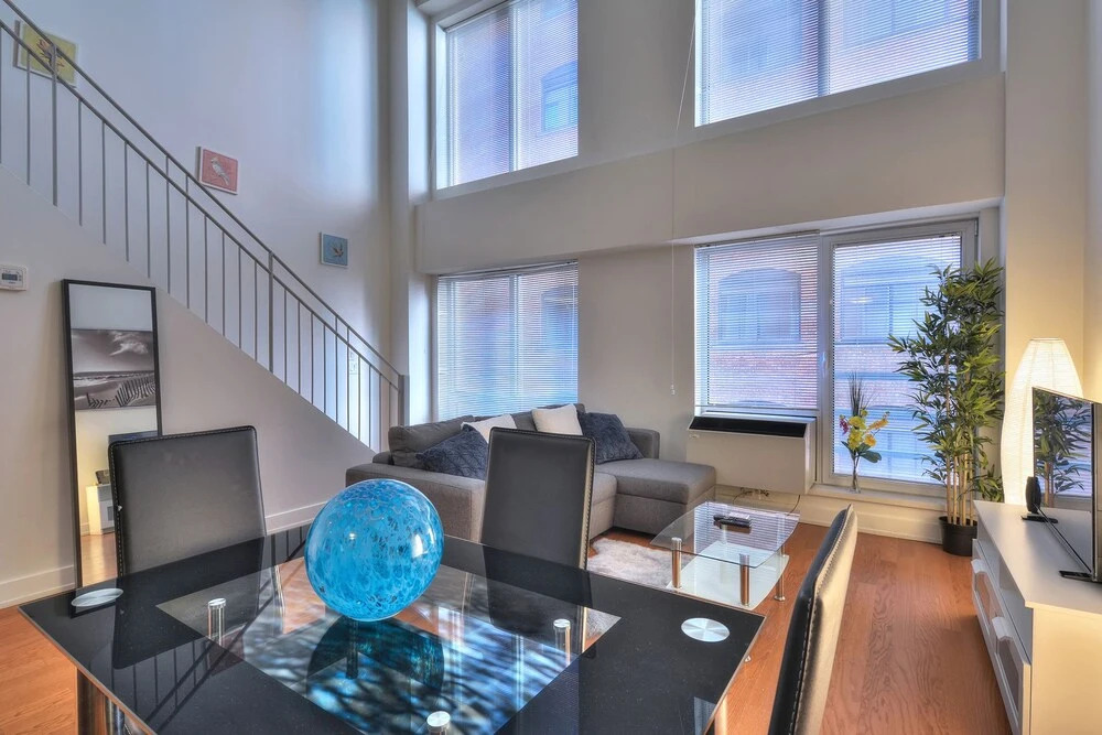 2 Floor Mezzanine Condo Near Convention Center