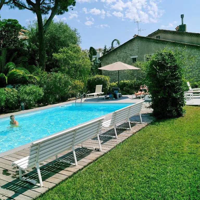 Studio- Nice Mont Boron, Piscine Sur la Residence