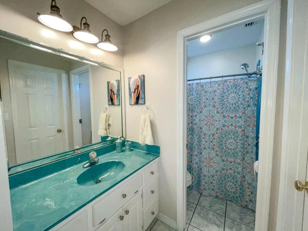 051 Topsail by ACP